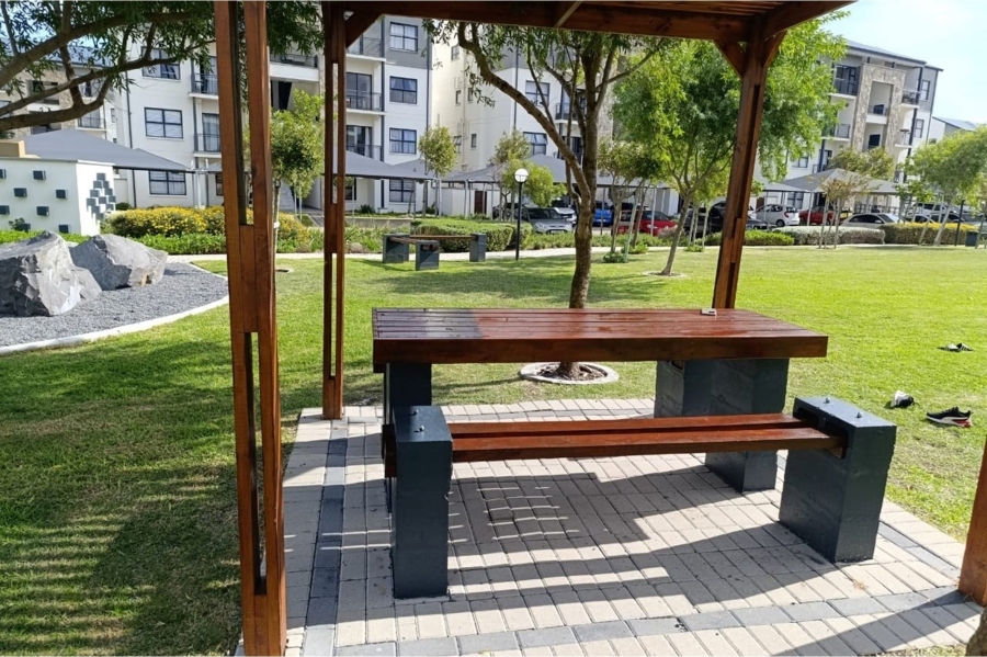 1 Bedroom Property for Sale in Sandown Western Cape
